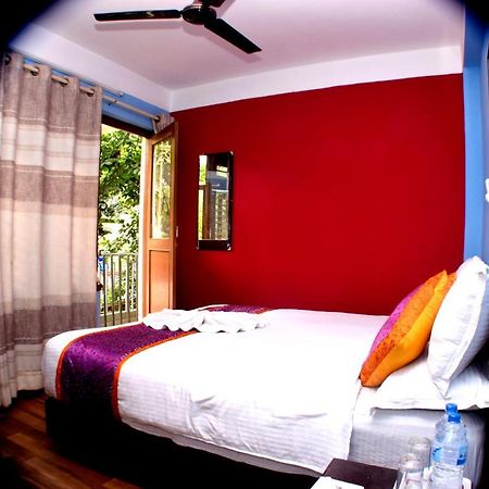 Hotel Rising Home Katmandu Dış mekan fotoğraf