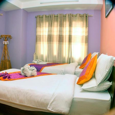 Hotel Rising Home Katmandu Dış mekan fotoğraf