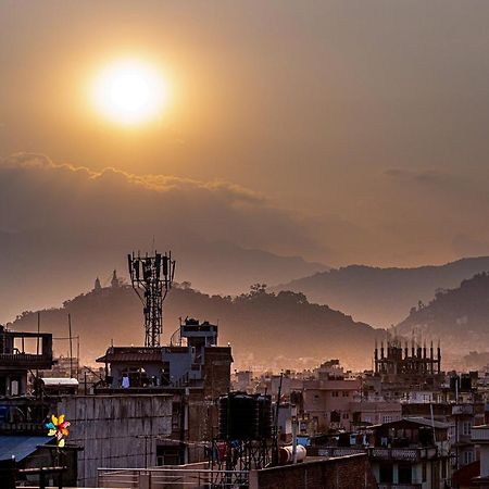 Hotel Rising Home Katmandu Dış mekan fotoğraf