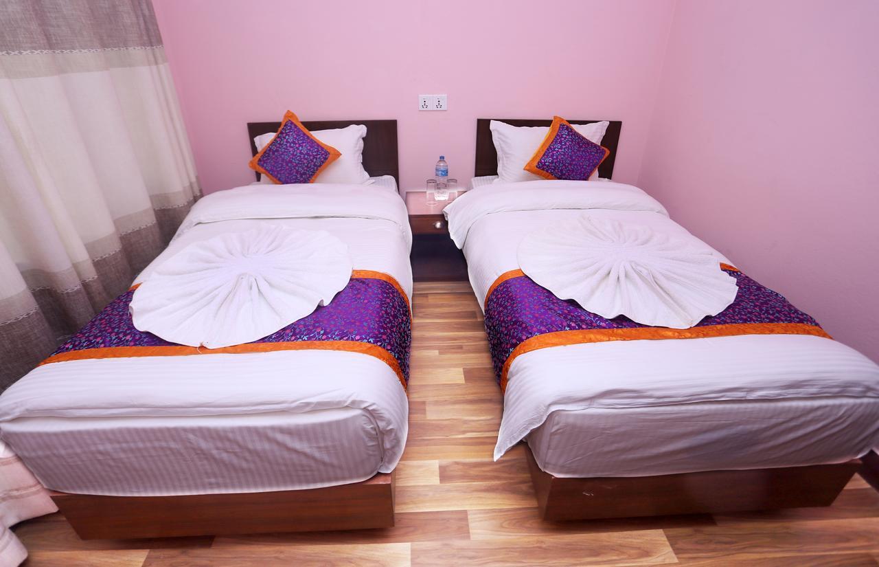 Hotel Rising Home Katmandu Dış mekan fotoğraf